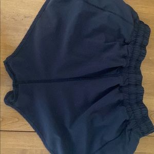 Lululemon Hotty Hot Shorts - Size 6